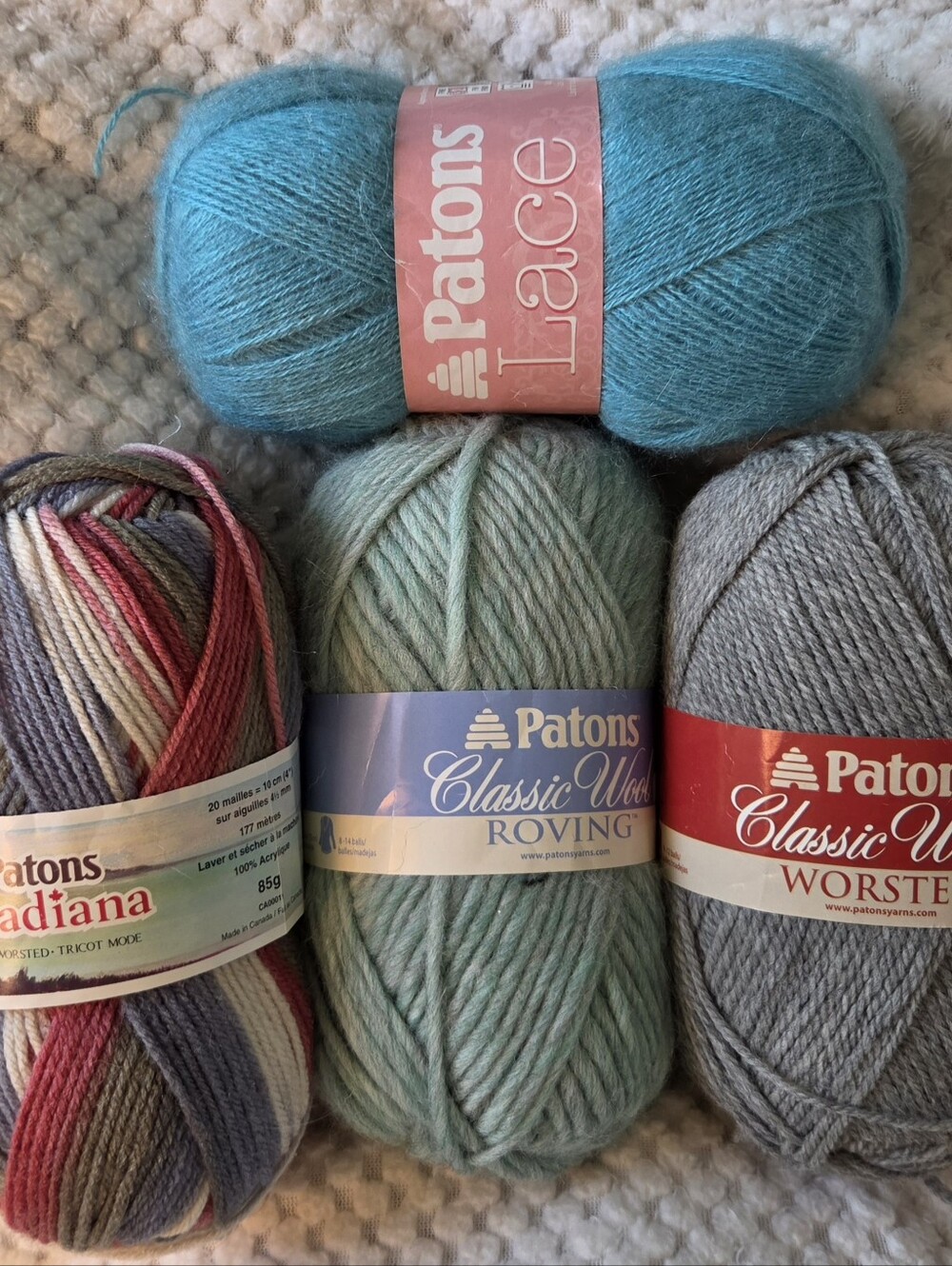 YARN PATONS SAMPLER LOT 4 SKEINS